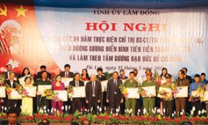 Lâm Đồng biểu dương 82 tập thể và cá nhân đạt thành tích xuất sắc trong học và làm theo tấm gương Bác Hồ